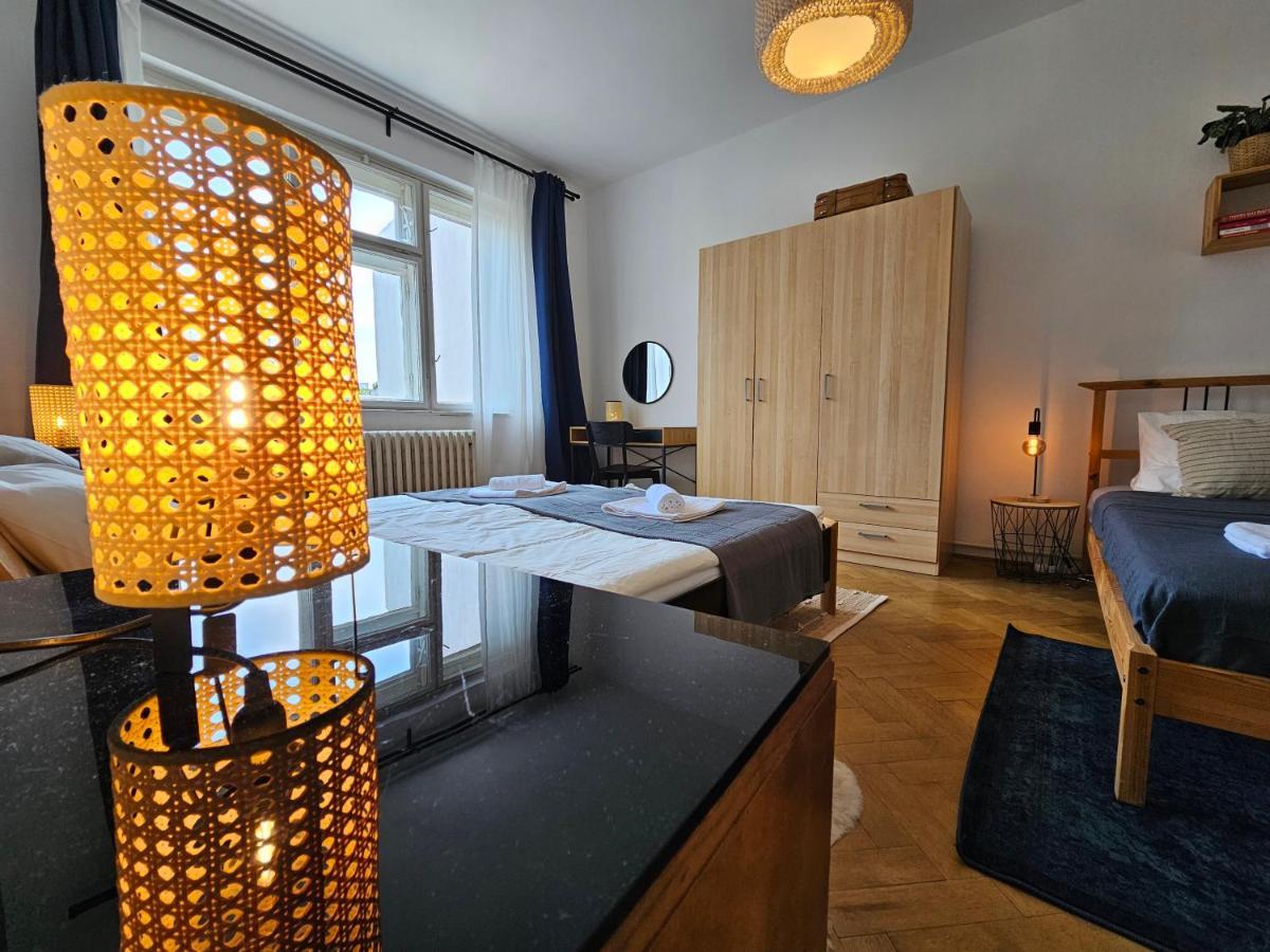 Stone Square Apartment Bratislava Exterior foto